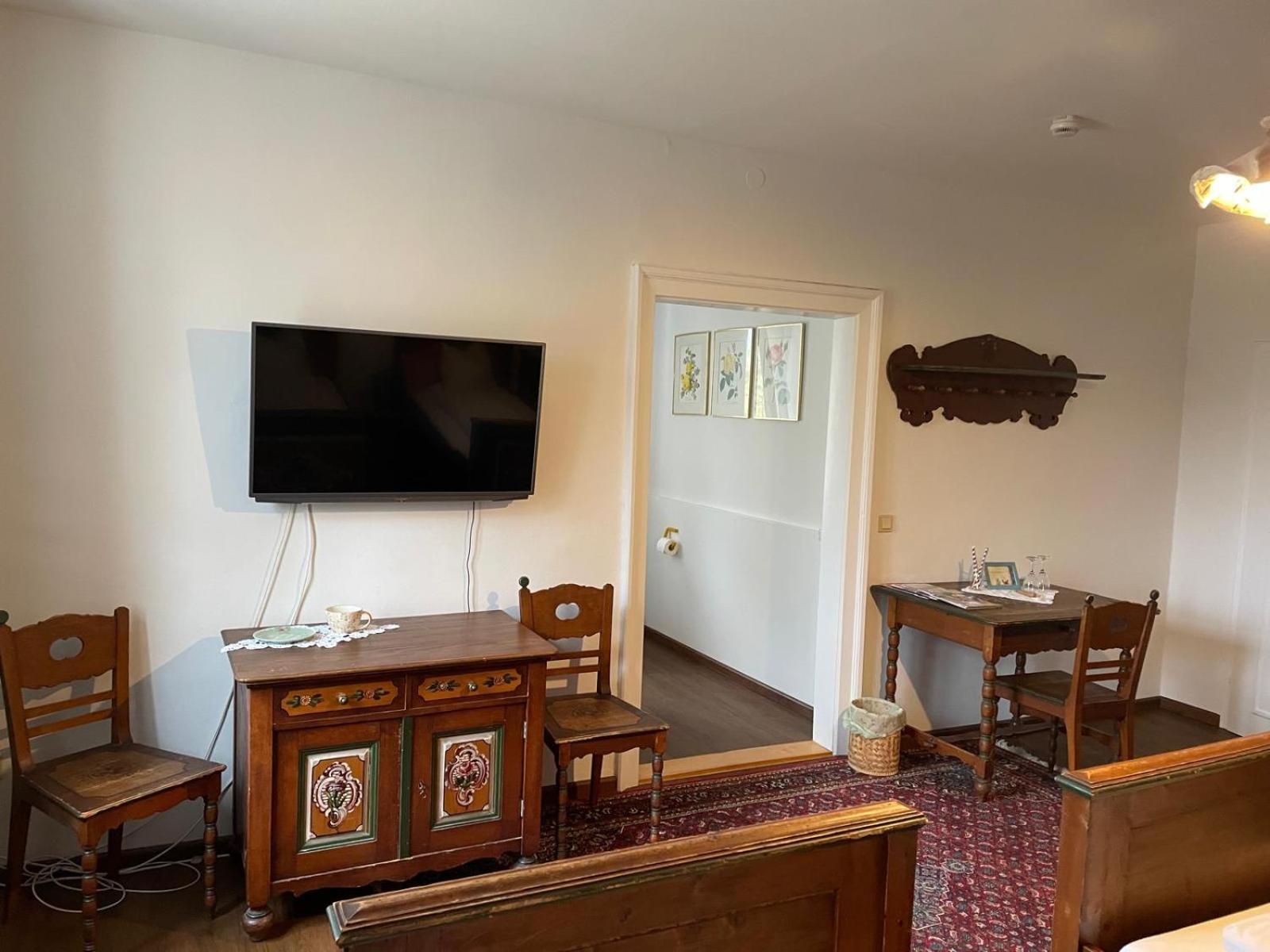 Il Castello Hotel Haiming Luaran gambar
